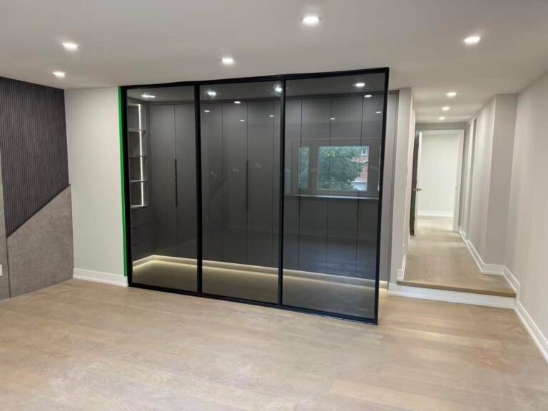 Room Divider